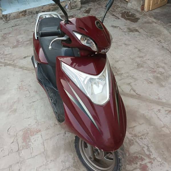 united sacooty 100cc urgent for sale 4