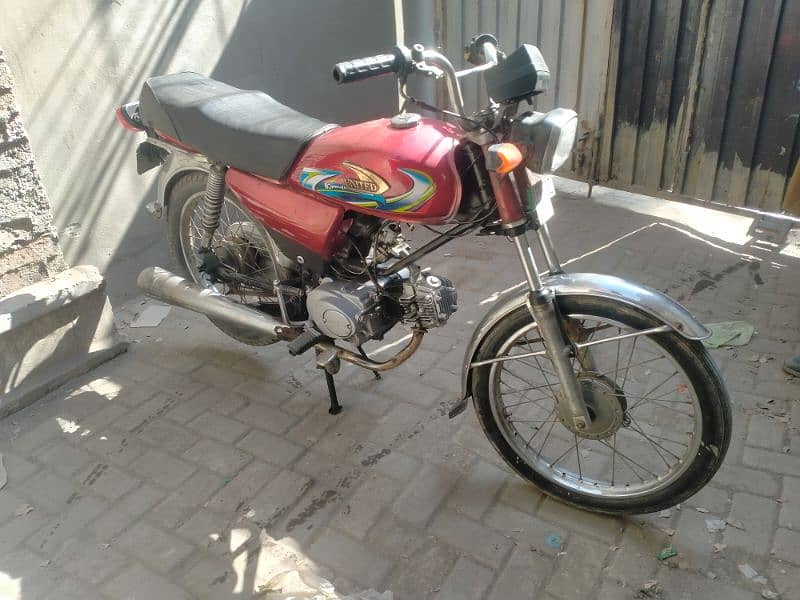 Untied 100 cc bike for sale, watts app number # 0344.1407625 3