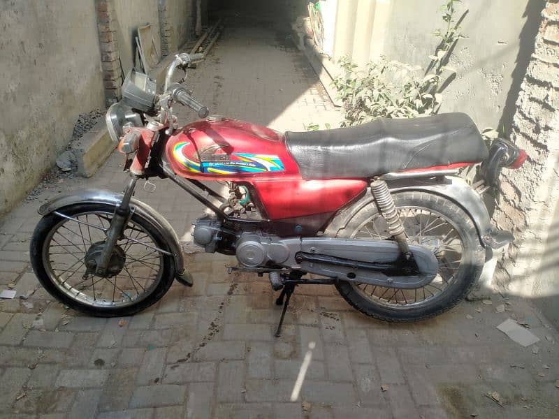 Untied 100 cc bike for sale, watts app number # 0344.1407625 11