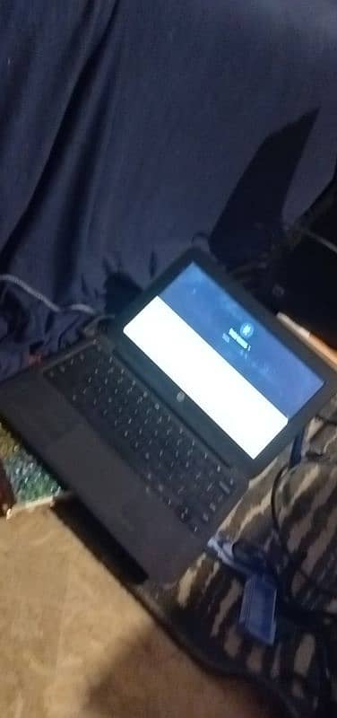 Chrome Book and kindle 6