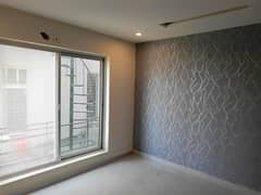 2 BED ROOM NON FURNISH APARTMENT FOR RENT IN BAHRIA TOWN LAHORE