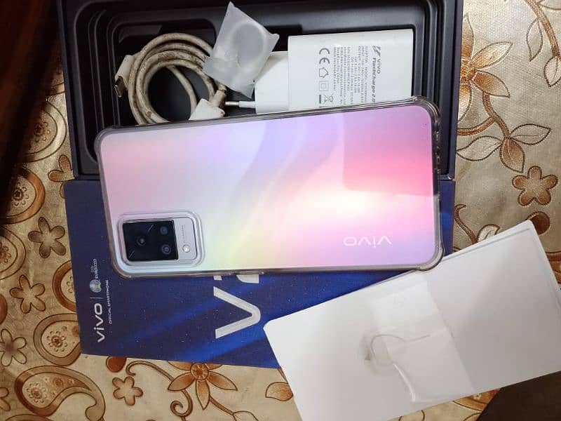 vivo v21 8