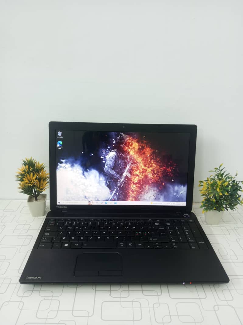 Toshiba Satellite Pro | Core i3 3rd Gen (M Processor) | 15.6" HD Displ 0