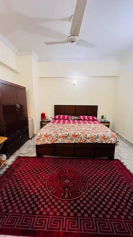 KingSize Master Bedroom on Margalla Road 1