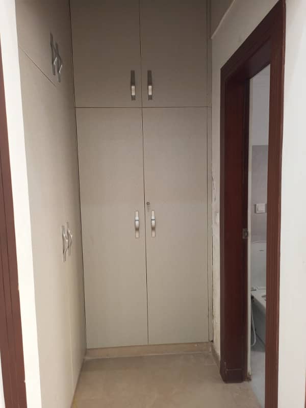 Sector C Kanal Upper Portion Available For Rent 11