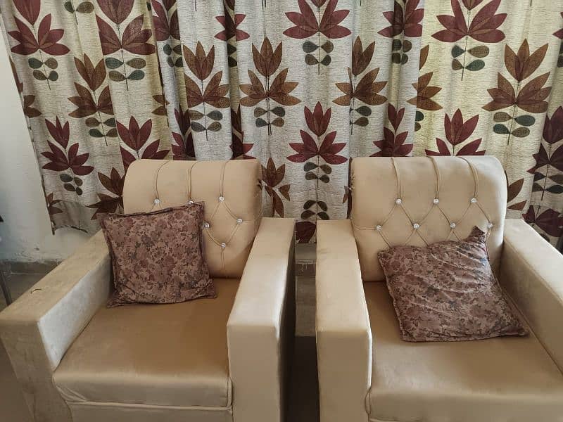 Brand new 5 seater sofa set in good condition 11