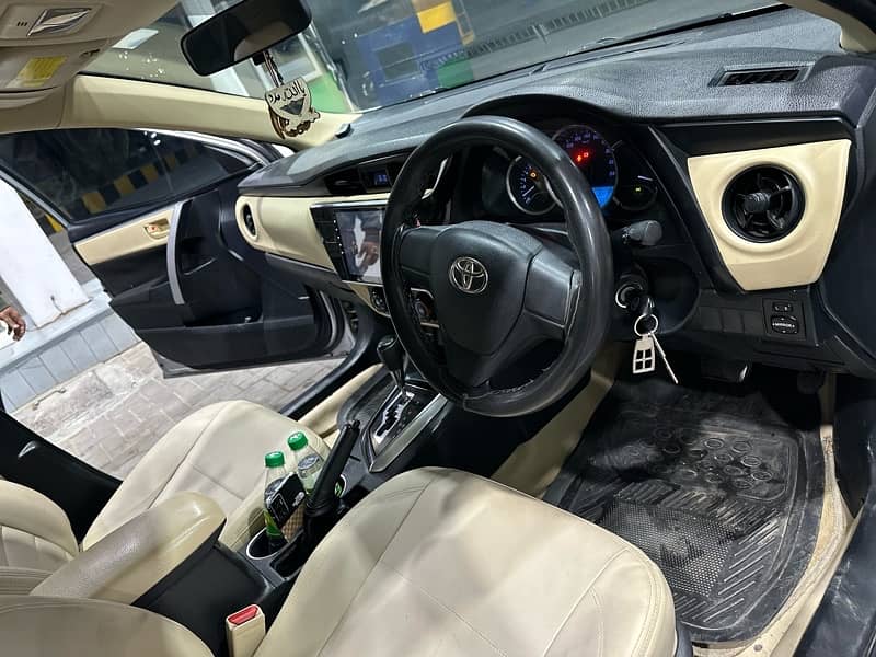 Toyota Corolla GLI Automatic 2019 5