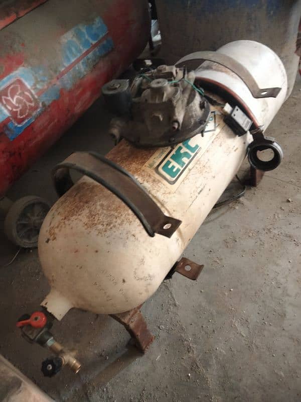 LPG gas kit & cylinder 4