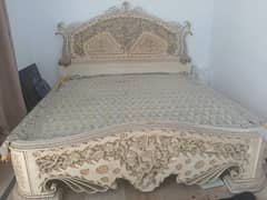 Luxury bed