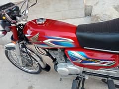 Honda125 model 05.10. 2022 first owner cplc clear demand 220000