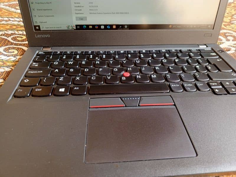 Lenovo Thinkpad x270 Core i5 6th Gen 8GB Ram/128GB SSD(Touch Screen) 5