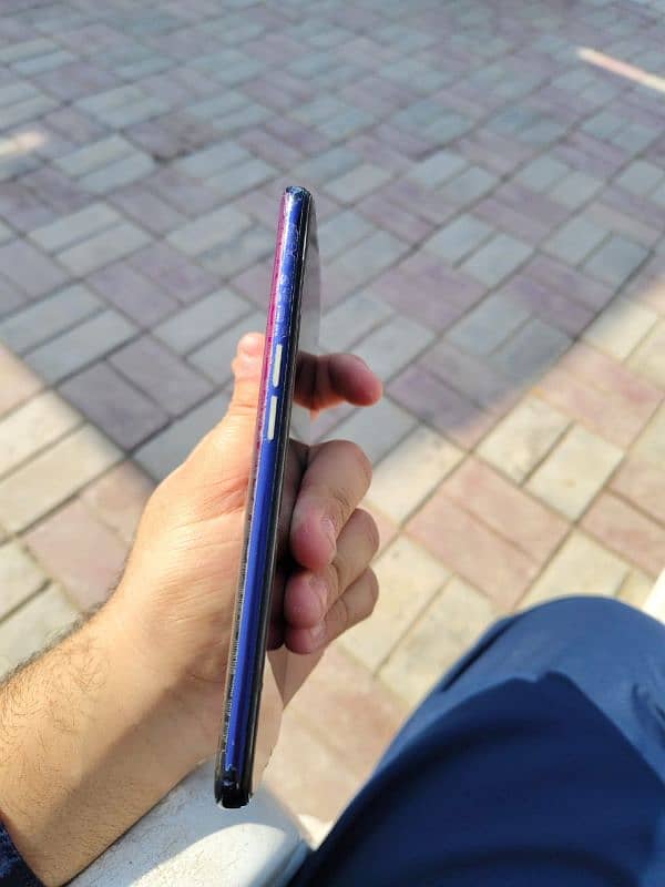 Oppo F11 pro.  6GB +128GB 4