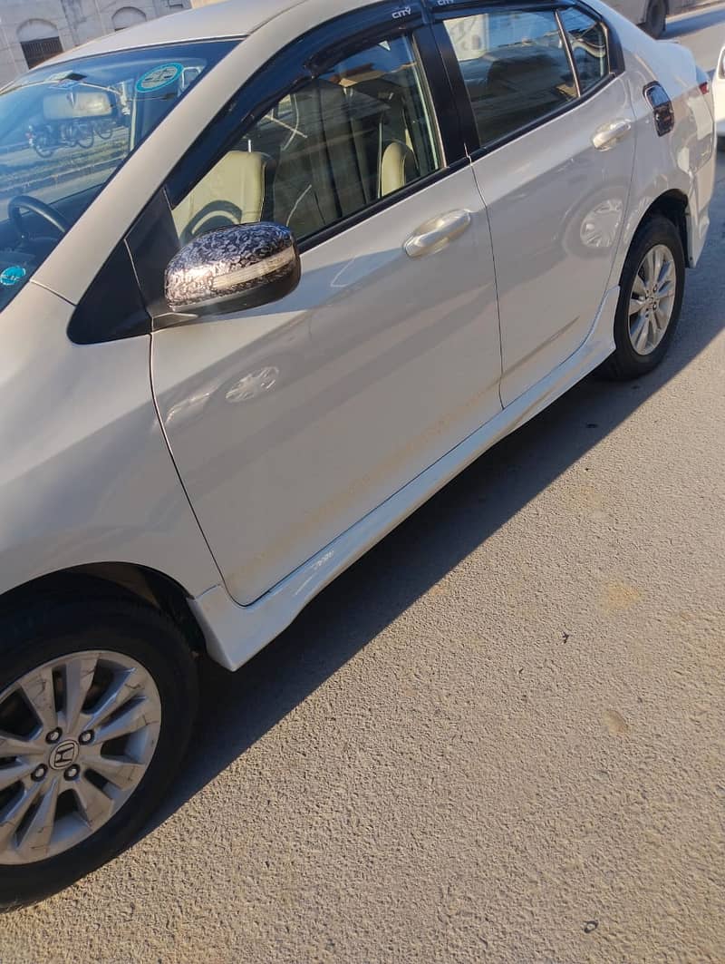 Honda City Aspire 1.3 Model 2015 2