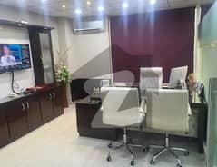 VIP 300 sqft Ready-to-Use Office for Rent near Kohinoor City jarranwala Road, Faisalabad