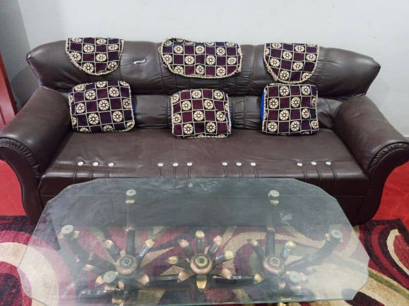 chiniot Furniture complete set in very good condition for sale. 1