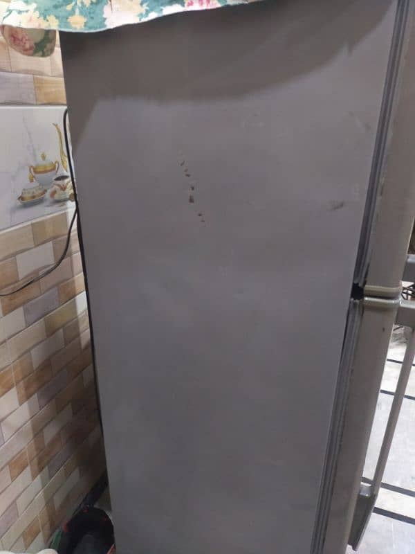 Refrigerator For sale 1