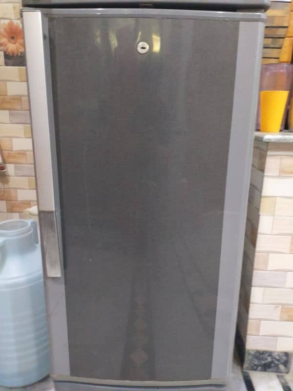 Refrigerator For sale 3