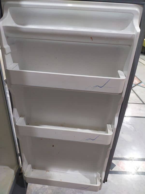 Refrigerator For sale 6