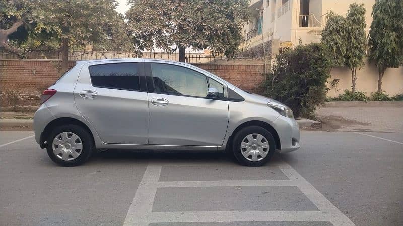 Toyota Vitz 2013 Model 16 Import 5