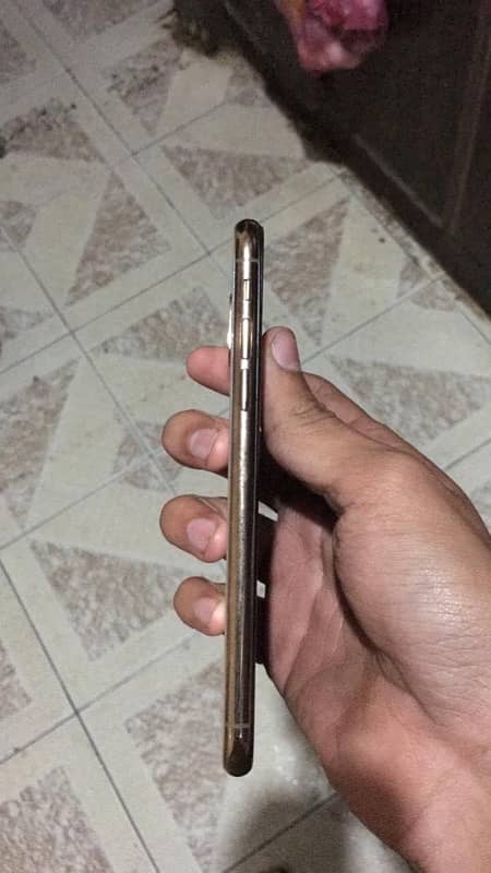 Iphone XS 64gb PTA Approved 2