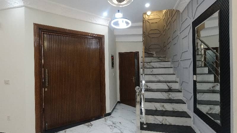 A Palatial Residence For Sale In Al Raheem Gardens Phase 5 Lahore 8