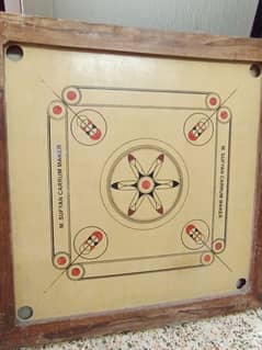 carrom board