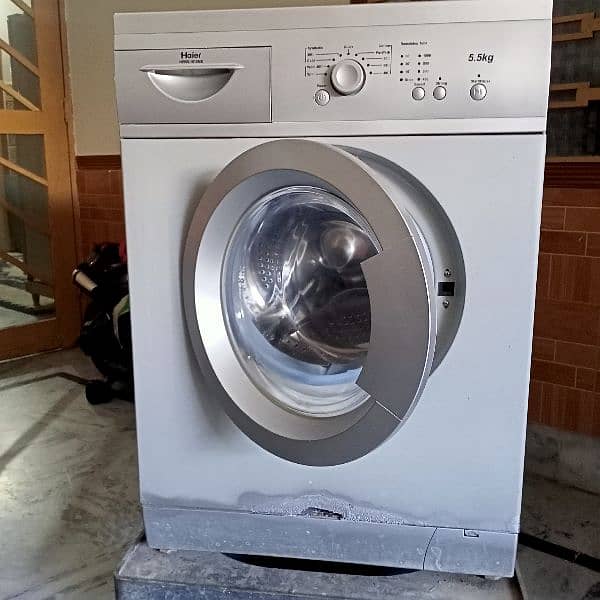 Haier fully automatic washing machine. 5