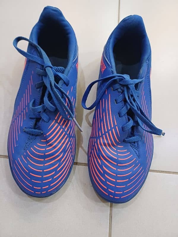 Adidas predator edge . 4. blue 0