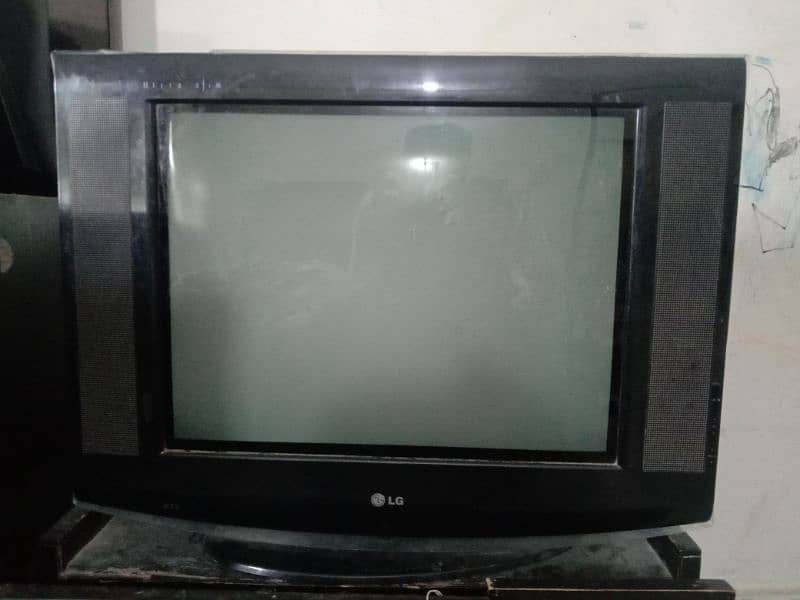 LG TV 21 Inch 0