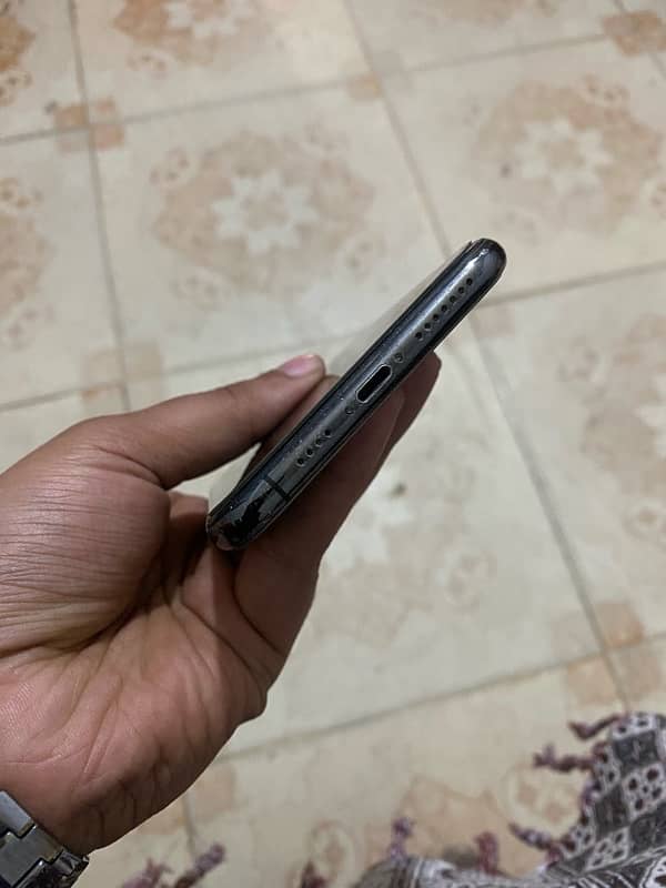 i phone Xs max 512 GB NON PTA 3