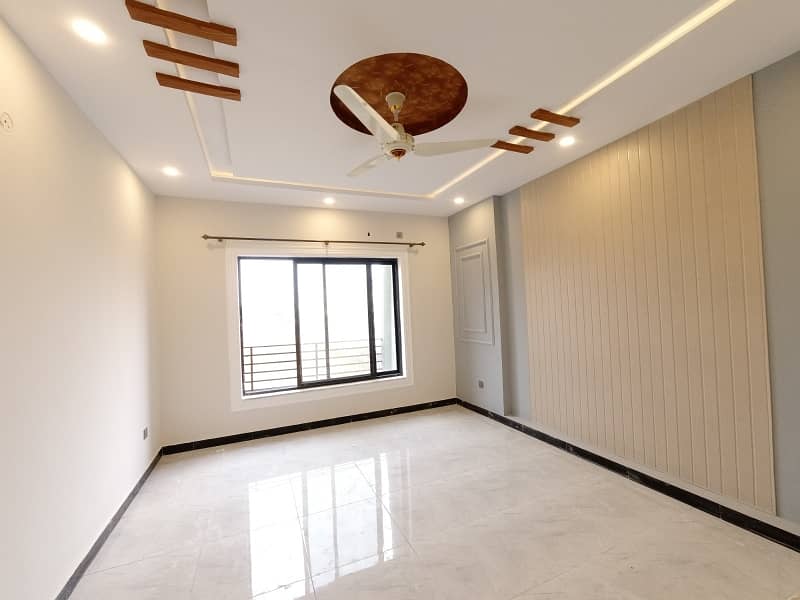 House For Rent In G15 Size 1 Kanal Double Story Water Bore Working Separate Gas Electricity Meters Near To Markaz Masjid Park Best Location More Three Options Available 13