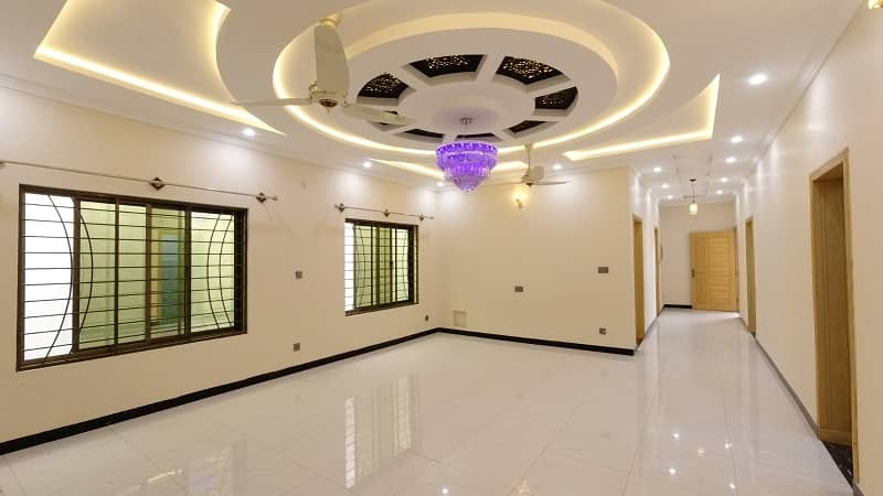 Upper Portion For Rent In G15 Size 12 Marla Water Gas Electricity All Facilities Reasonable Rent Near To Markaz Masjid Park Best Location More Five Options Available 7