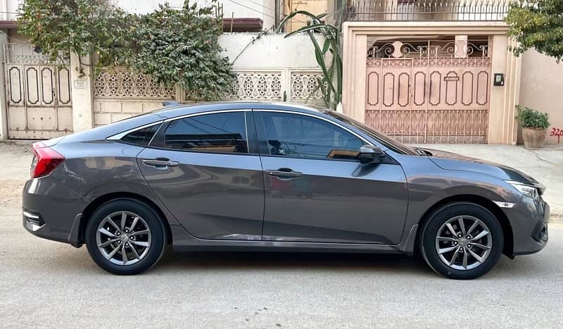 Honda Civic Oriel 2019 New shape 6