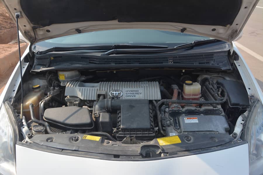 Toyota Prius 2011 S touring 1.8 Hybrid 12