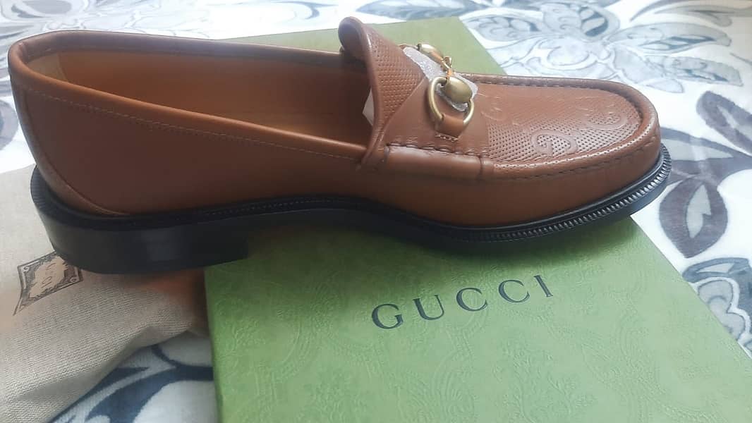 GUCCI SHOES 100 % ORIGNAL 3