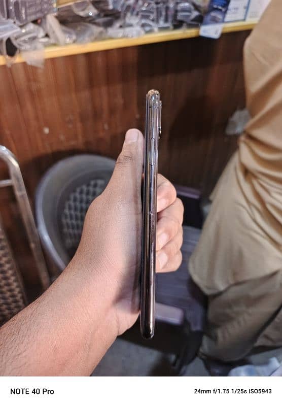 Non PTA iPhone XS Max 256 GB 5