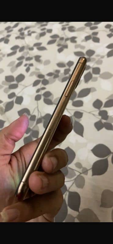 Iphone 11 pro, 64gb, factory, non pta 4