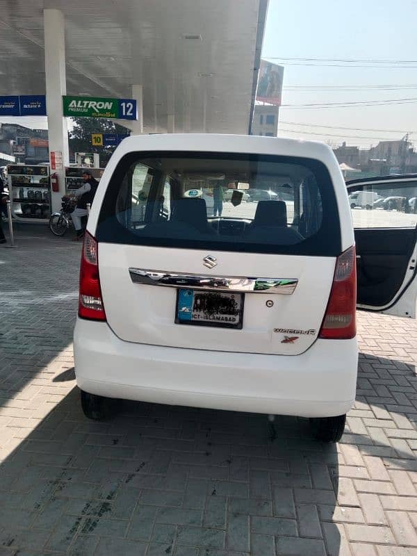 Suzuki Wagon R 2019 4