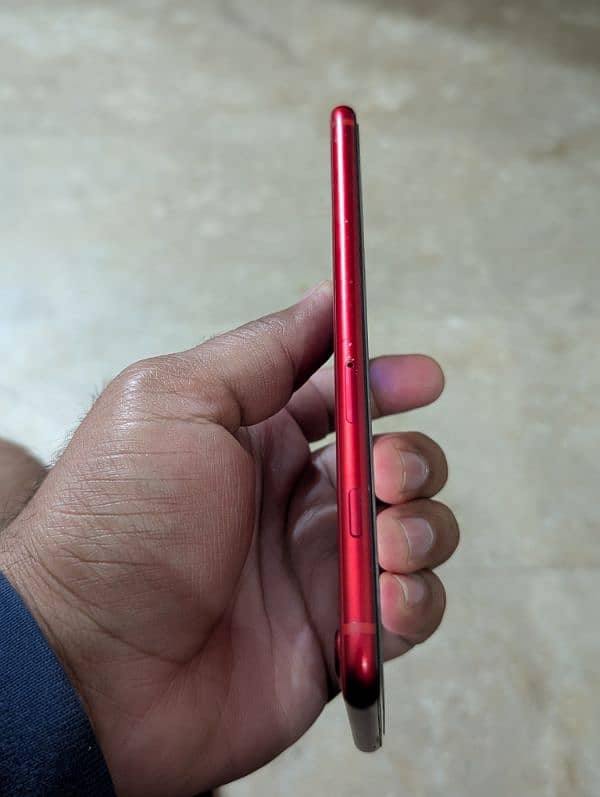 Iphone 8 Plus Red Product 7