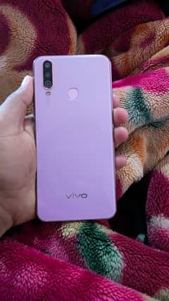 Vivo Y17