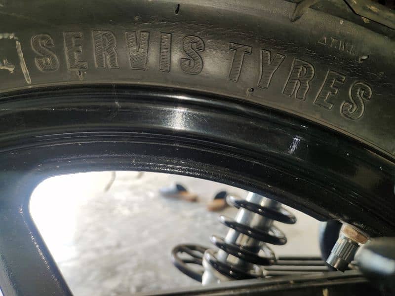 Bike tire 125 Yamaha 125 dx 6