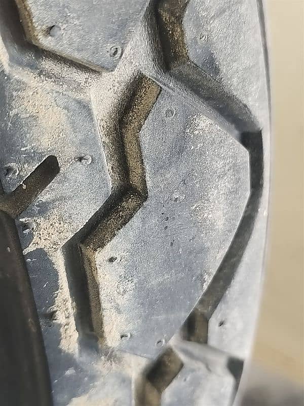 Bike tire 125 Yamaha 125 dx 9