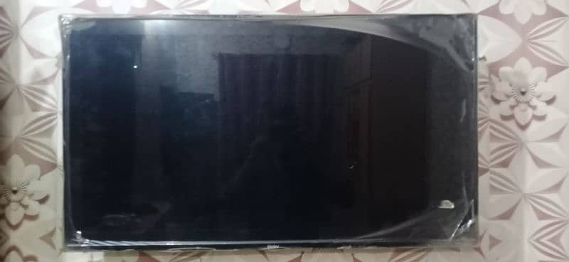 Haier 40Inch Miracast Led only backlight problem otherwise all ok 2