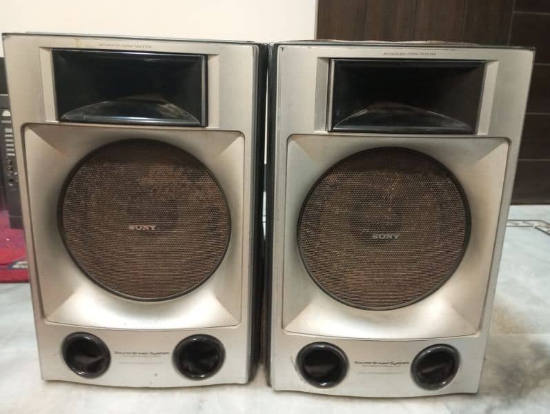 Sony speakers 1