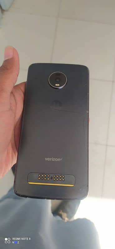 Motorola Z4 7