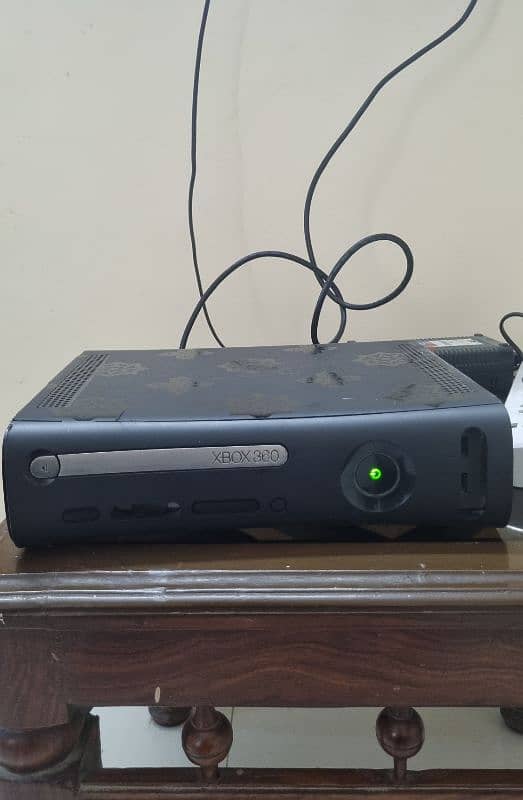 Xbox 360 with 60+ games 5