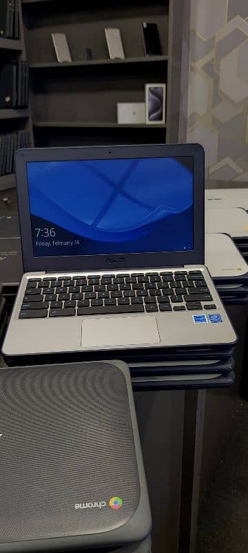 Asus | C202S 16GB Storage 4GB RAM  11.6″ Display  windows Supported