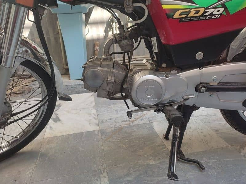 Honda CD-70cc 2021/2022 5