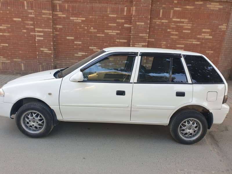 Suzuki Cultus VXR 2014 mint condition family used car 6