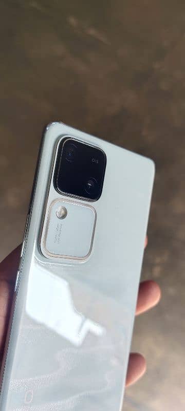 Vivo V30 With Box Charger 2